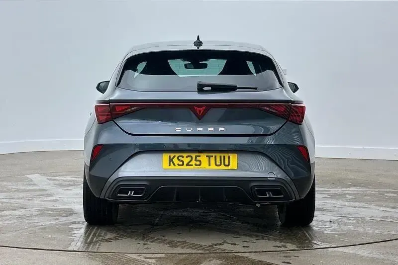 Used Cupra Leon 150 HP (110 kW) 2025 Grey Hatchback