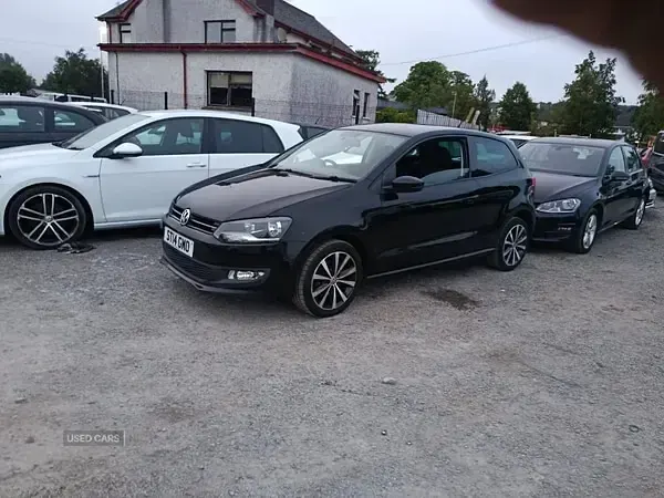 Used VW Polo Edition 60 HP (44 kW) 2014 Black Hatchback
