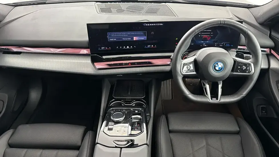 Used BMW 530e M Sport 295 HP (216 kW) 2026 Black