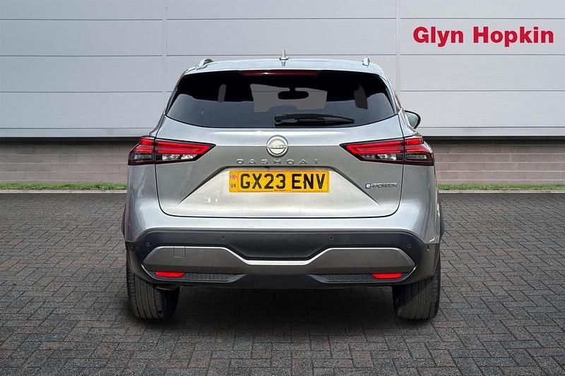 Used Nissan Qashqai Tekna+ 190 HP (139 kW) 2023 Silver SUV