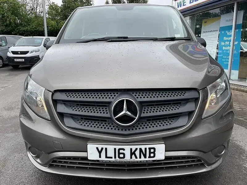 Used Mercedes Vito 161 HP (118 kW) 2016 Grey Van