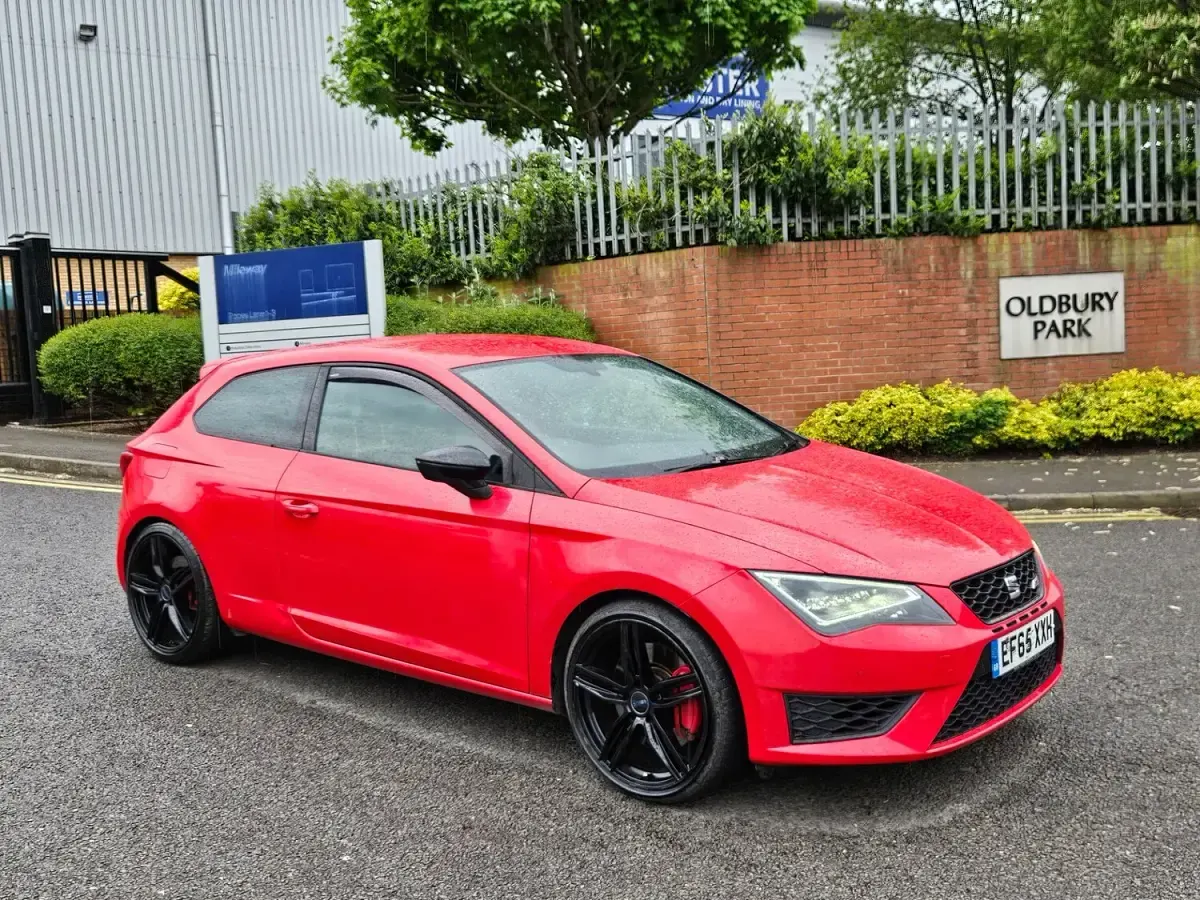 Usado Seat Leon Cupra 290 2015 Vermelho Citadino