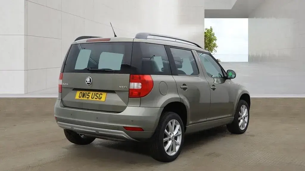 Used Skoda 110 R SE 2015 Green Hatchback