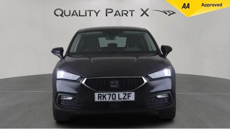 Used Seat Leon SE Dynamic 130 HP (95 kW) 2020 Black Hatchback