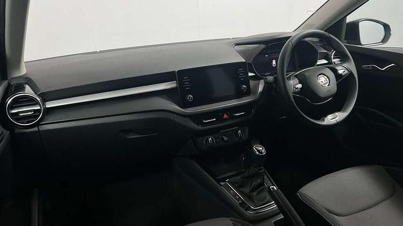 Used Skoda Fabia Colour Edition 94 HP (69 kW) 2023 Blue Hatchback