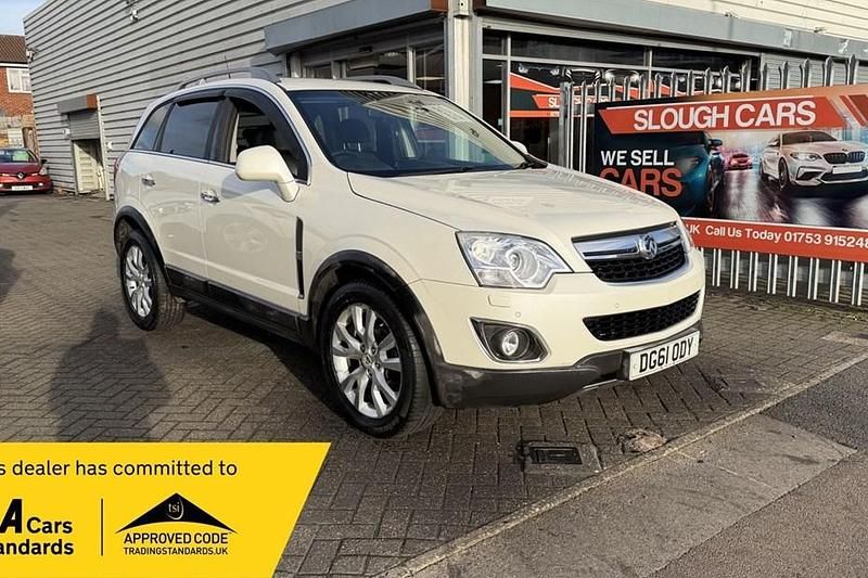 White Used 2011 Vauxhall Antara SUV | £1,795 (Fair price) - Image 1/1