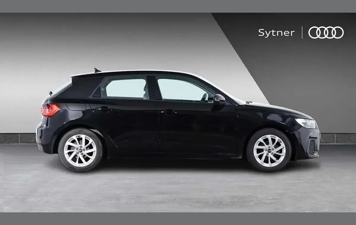 Used Audi A1 Sport 94 HP (69 kW) 2021 Black SUV