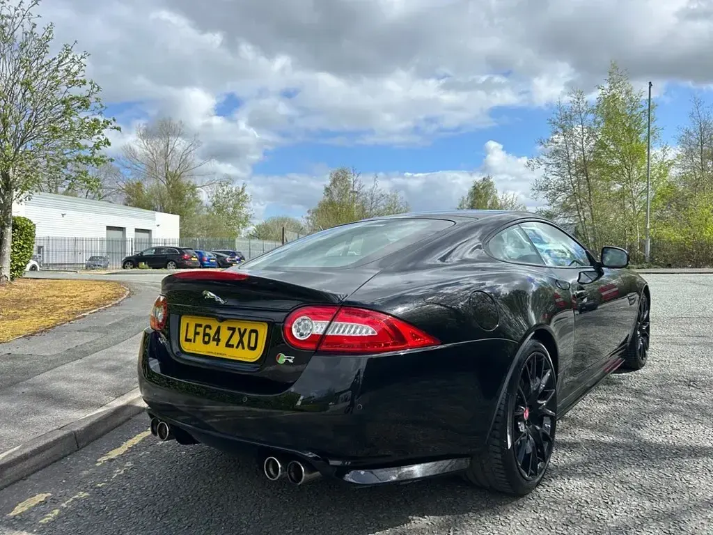 Używany Jaguar XK R 510 KM (375 kW) 2014 Czarny Coupe