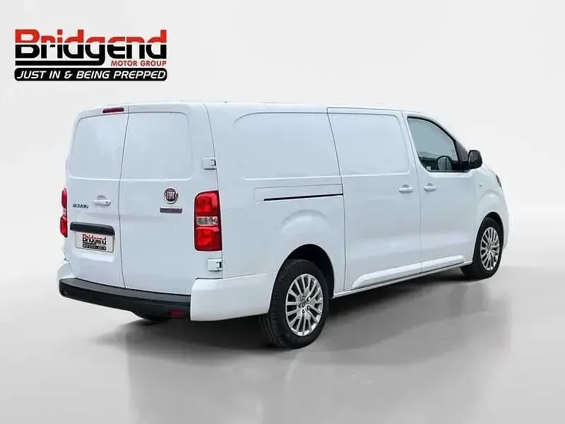 Used Fiat Scudo S 100 HP (73 kW) 2023 White Van