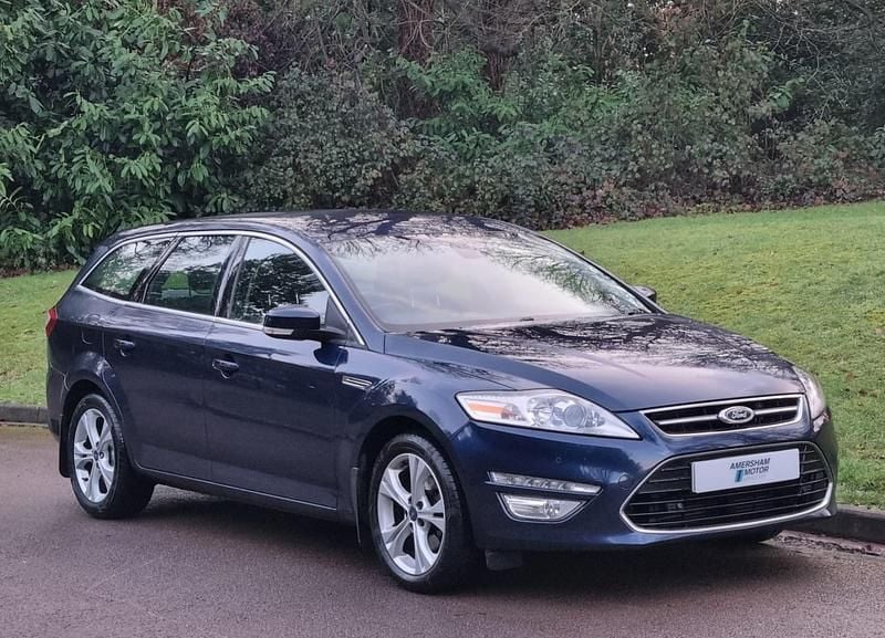 Blue Used 2011 Ford Mondeo Titanium X Estate | £2,495 (Fair price) - Image 1/4