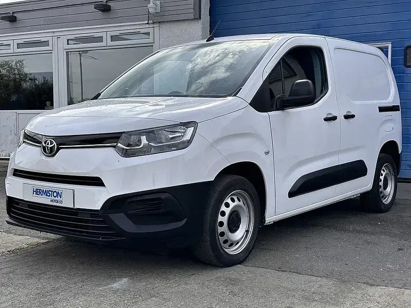 Used Toyota Proace Active 2022 White MPV
