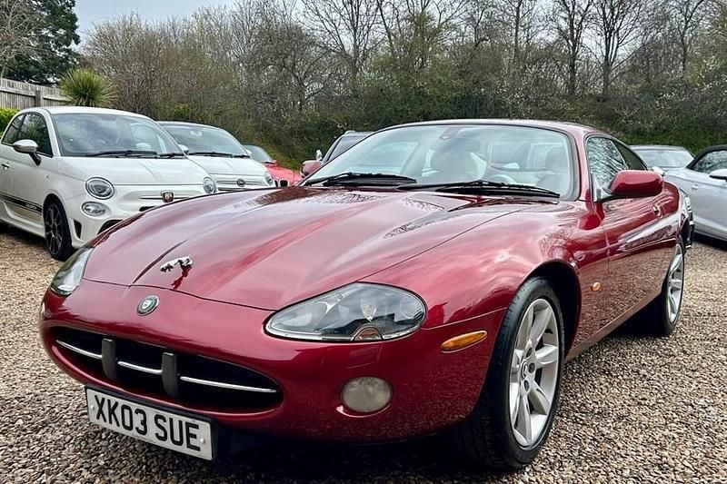 Used Jaguar XK8 300 HP (220 kW) 2003 Red Coupe