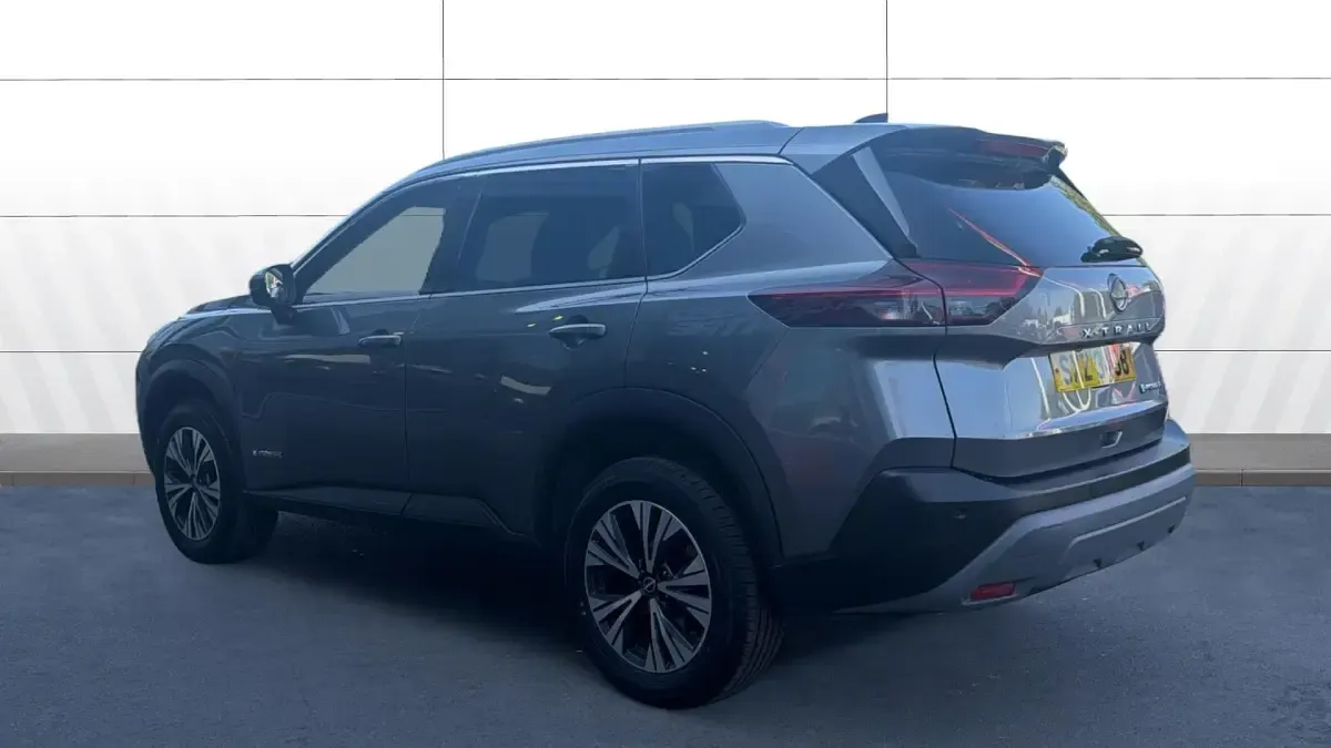 Used Nissan X-Trail N-Connecta 204 HP (150 kW) 2023 Grey SUV