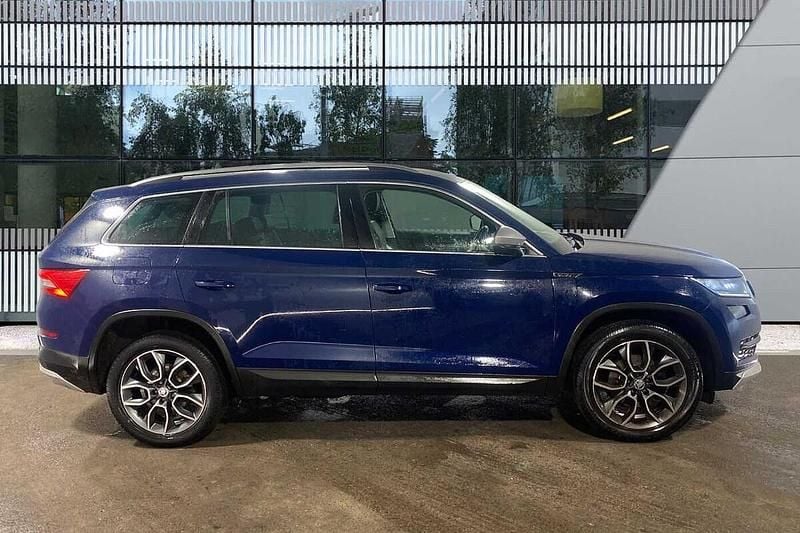 Used Skoda Kodiaq 110 HP (80 kW) 2017 Pacific blue SUV