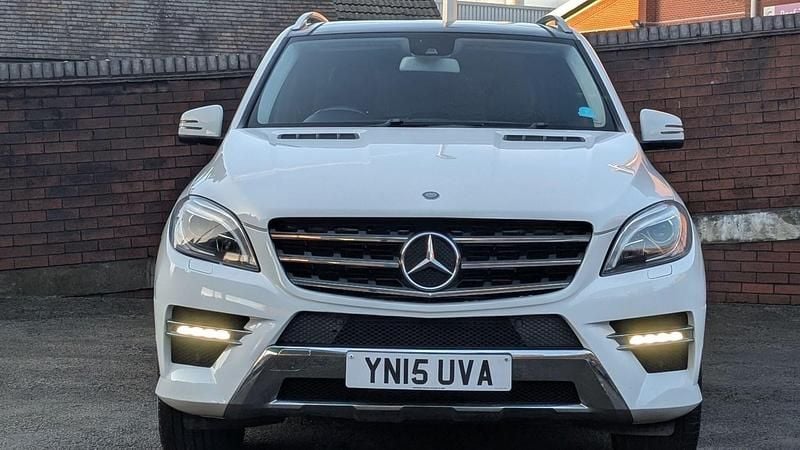 Used Mercedes ML250 AMG line 2015 White SUV