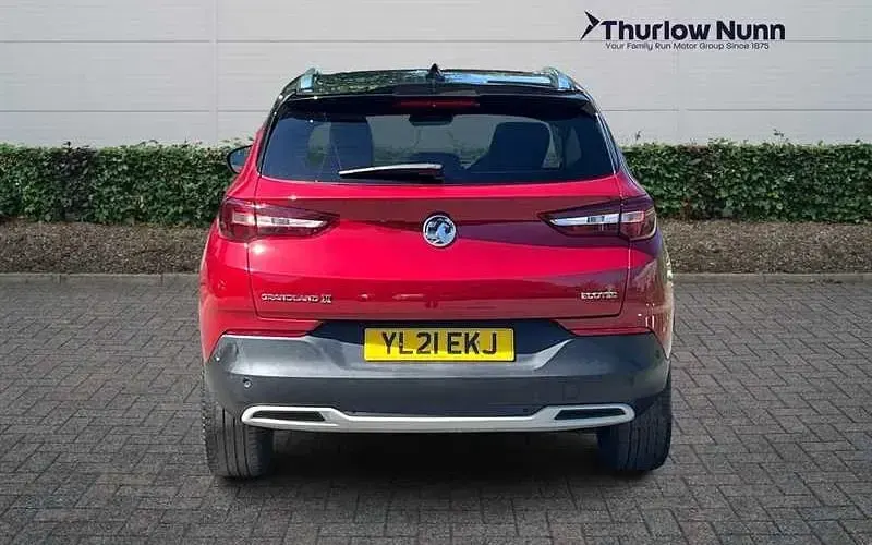 Used Vauxhall Grandland X Edition 131 HP (96 kW) 2021 Red SUV