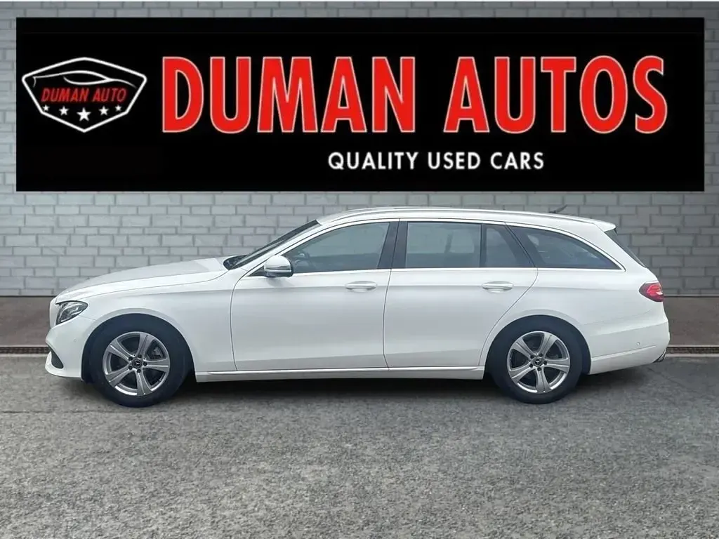 Gebraucht Mercedes E220 SE 194 PS (142 kW) 2018 Weiß Kombi