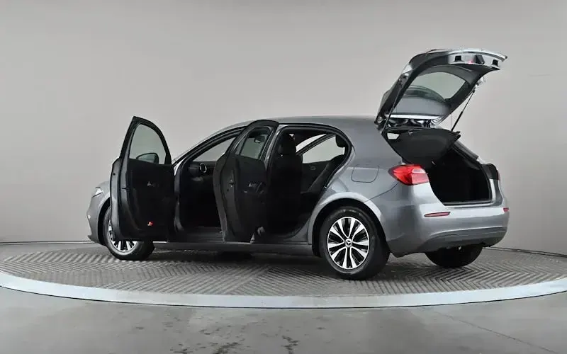 Used Mercedes A180 SE 116 HP (85 kW) 2021 Grey Hatchback