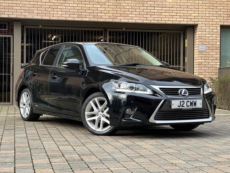 Black Used 2015 Lexus CT200h Hatchback | £9,795 (Good price) - Image 1/4