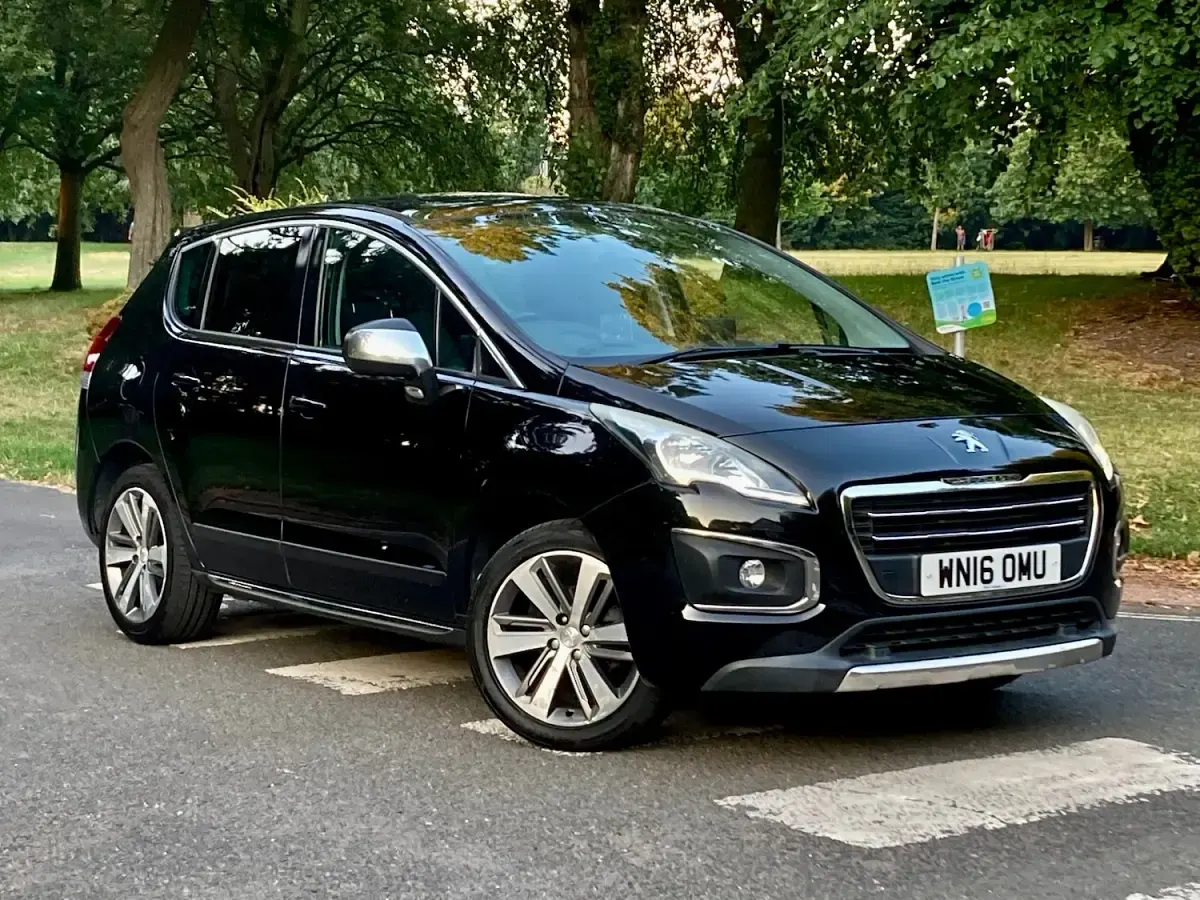 Used Peugeot 3008 Allure 2016 Black Hatchback