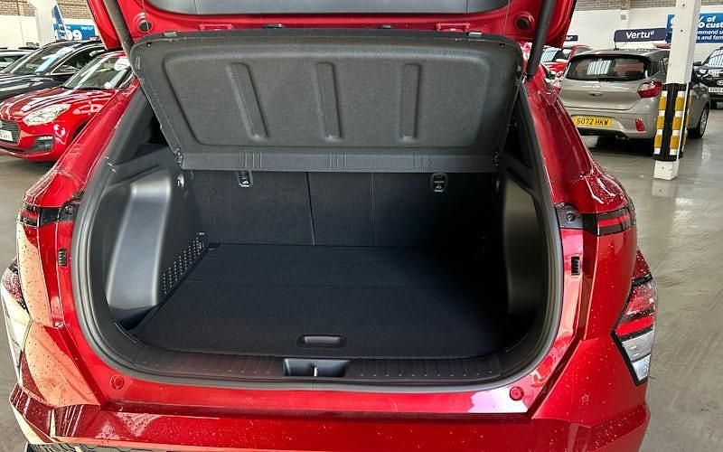 New Hyundai Kona Advanced 138 HP (101 kW) 2025 Abyss black SUV