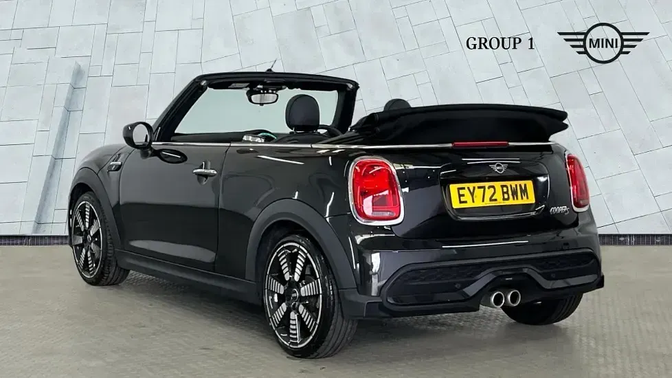 Usado Mini Cooper S Exclusive 176 HP (129 kW) 2022 Preto Citadino