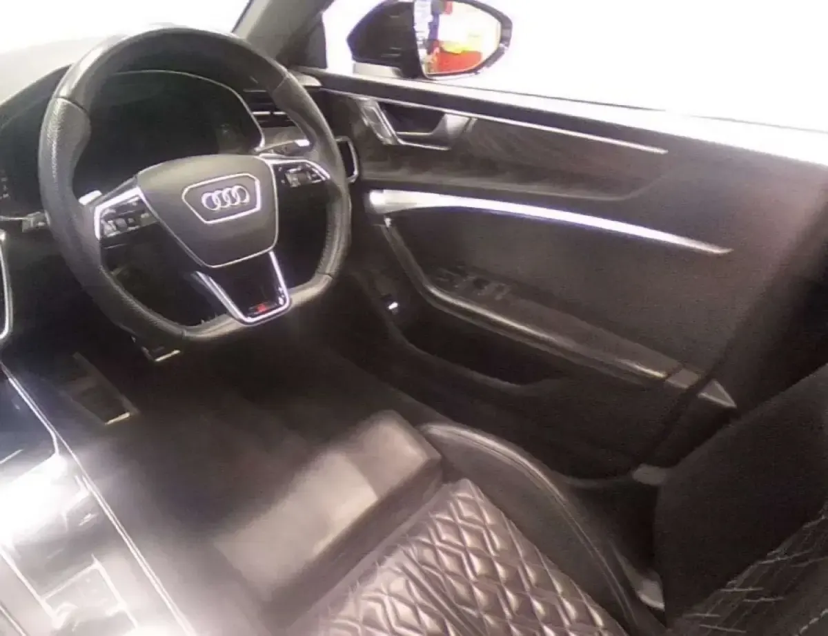 Usado Audi A7 Sportback Advanced 286 CV (210 kW) 2019 Gris Utilitario