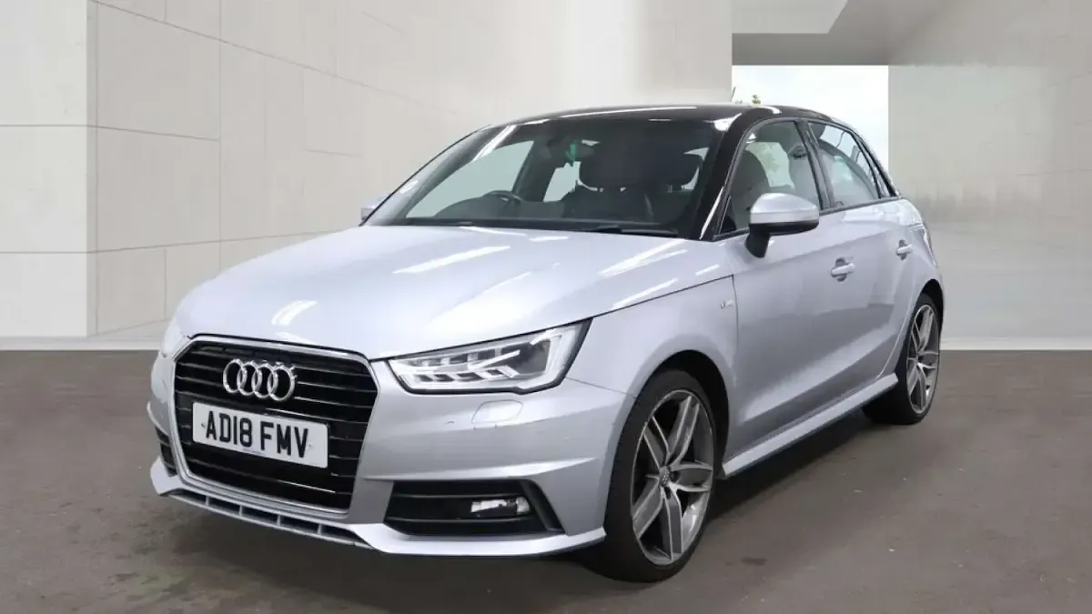 Used Audi A1 Sportback S-Line 125 HP (91 kW) 2018 Silver Hatchback