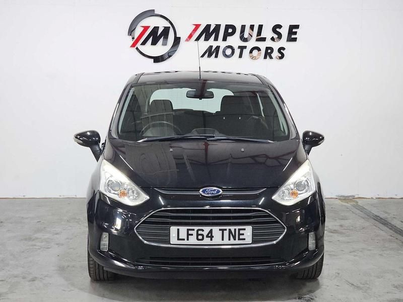 Usado Ford B-MAX Zetec 105 HP (77 kW) 2014 Preto Monovolume