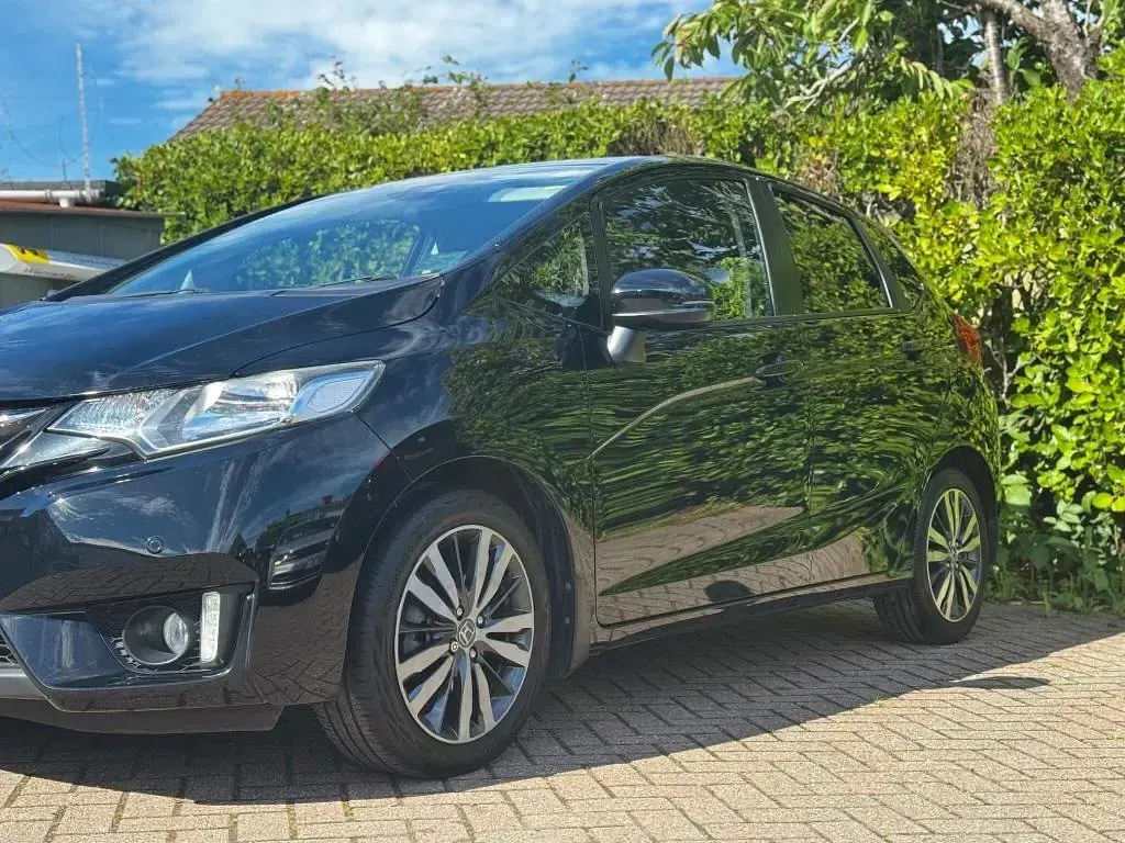 Used Honda Jazz EX 102 HP (75 kW) 2017 Black Hatchback