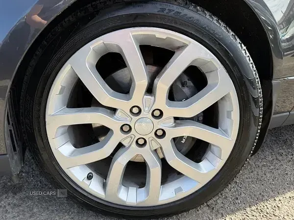 Usado Land Rover Range Rover Vogue 2019 Gris SUV