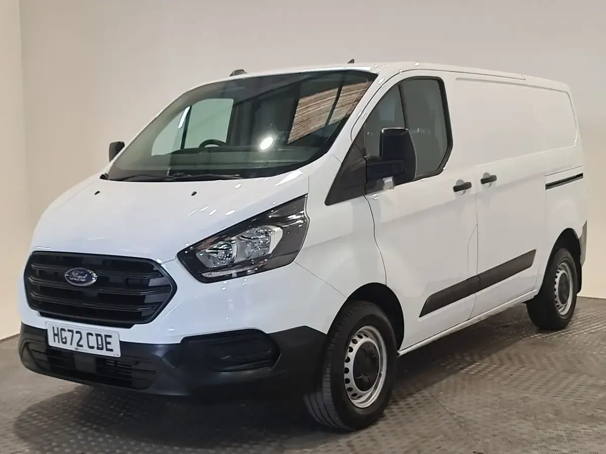 Used Ford Transit Custom 105 HP (77 kW) 2022 White Van