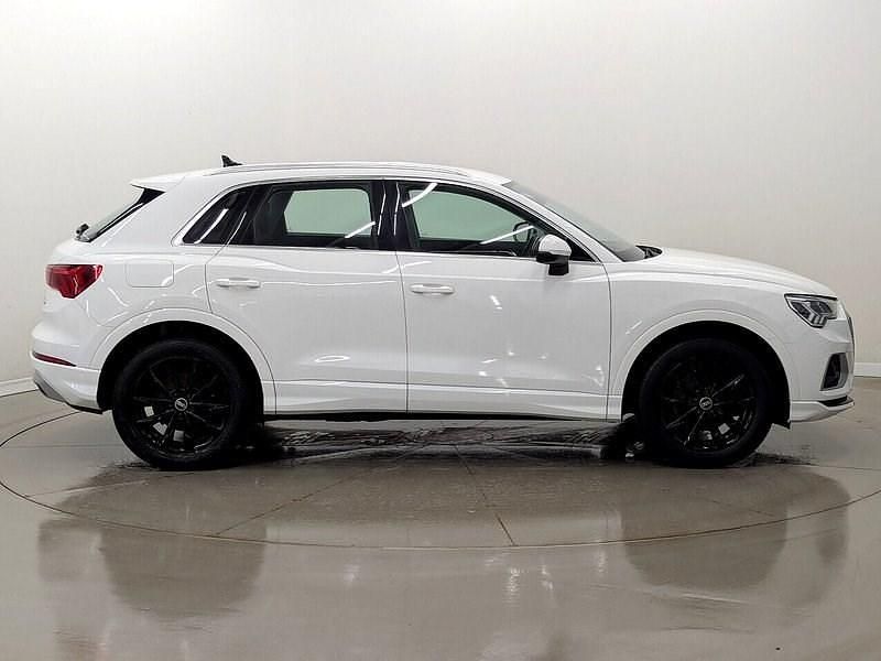 Used Audi Q3 Sport 150 HP (110 kW) 2020 White SUV