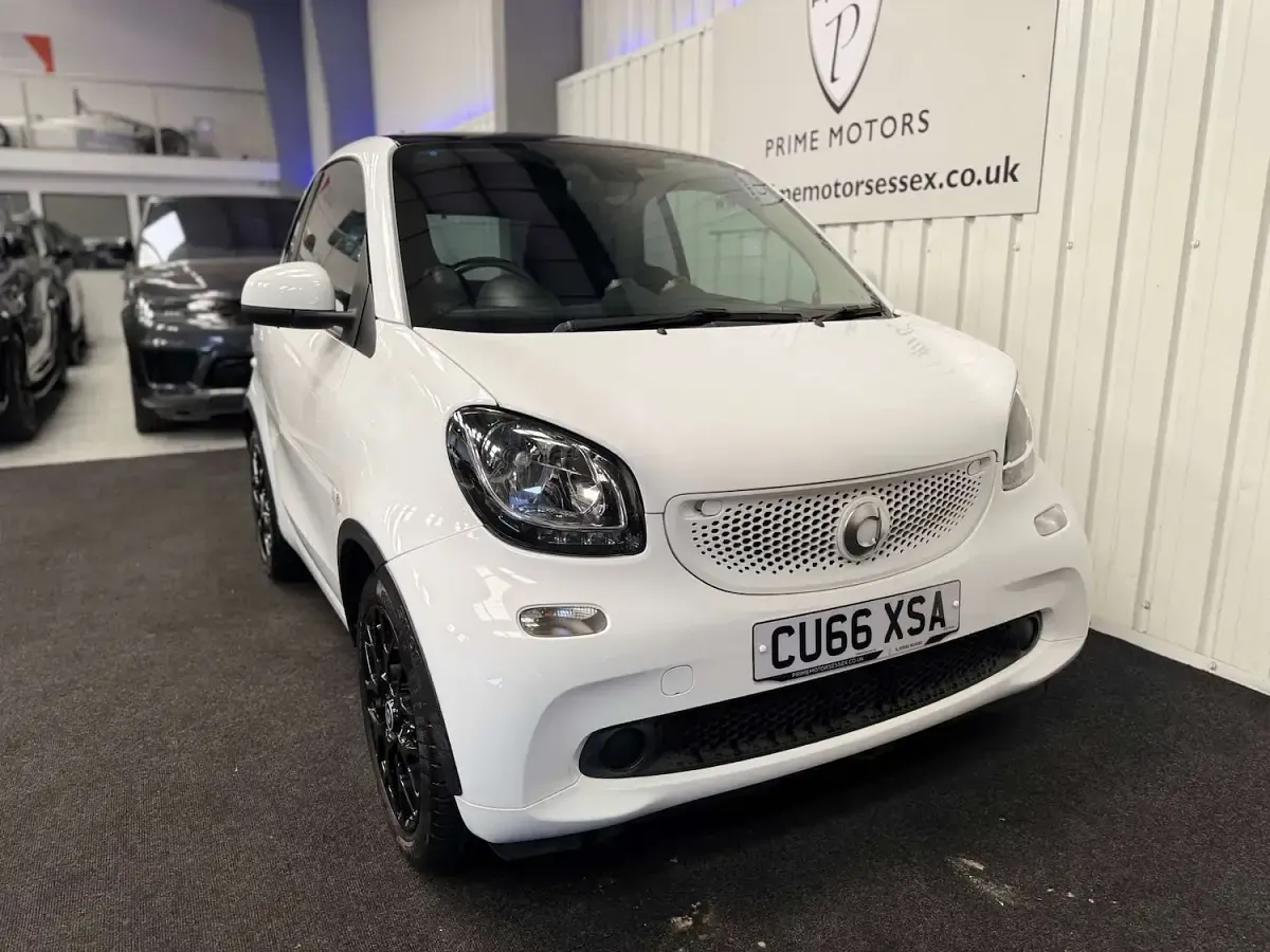 Used Smart ForTwo Coupé 71 HP (52 kW) 2016 White Coupe