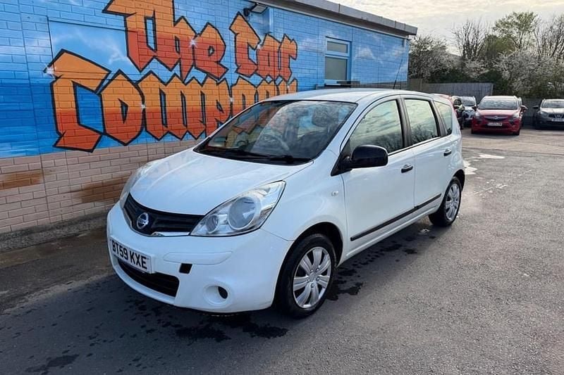 Used Nissan Note Visia 110 HP (80 kW) 2010 White Hatchback