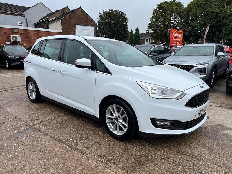 White Used 2019 Ford Grand C-Max Zetec MPV | £6,840 (Fair price) - Image 1/4