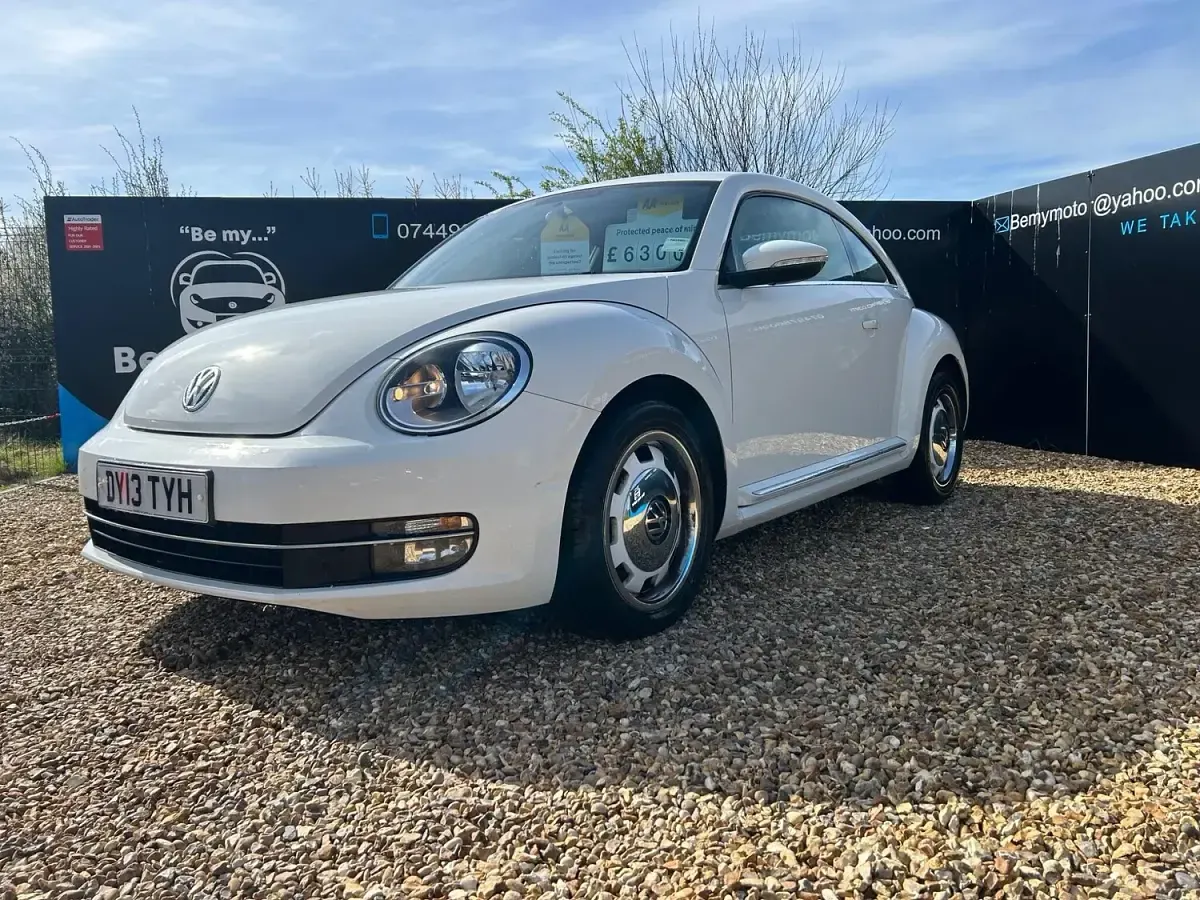 Used VW Beetle Design 2013 White Hatchback