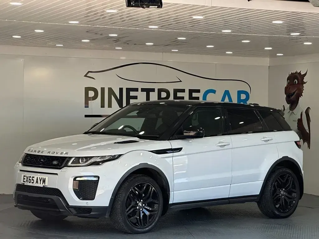 Used Land Rover Range Rover evoque HSE Dynamic 180 HP (132 kW) 2015 White Estate