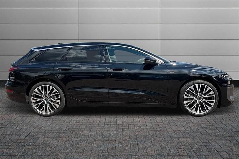 Used Audi A6 e-tron S-Line 210 kW (286 HP) 2025 Mythos black Estate