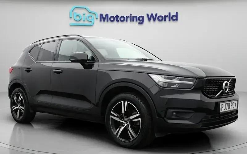 Used Volvo XC40 R-Design 197 HP (144 kW) 2020 SUV