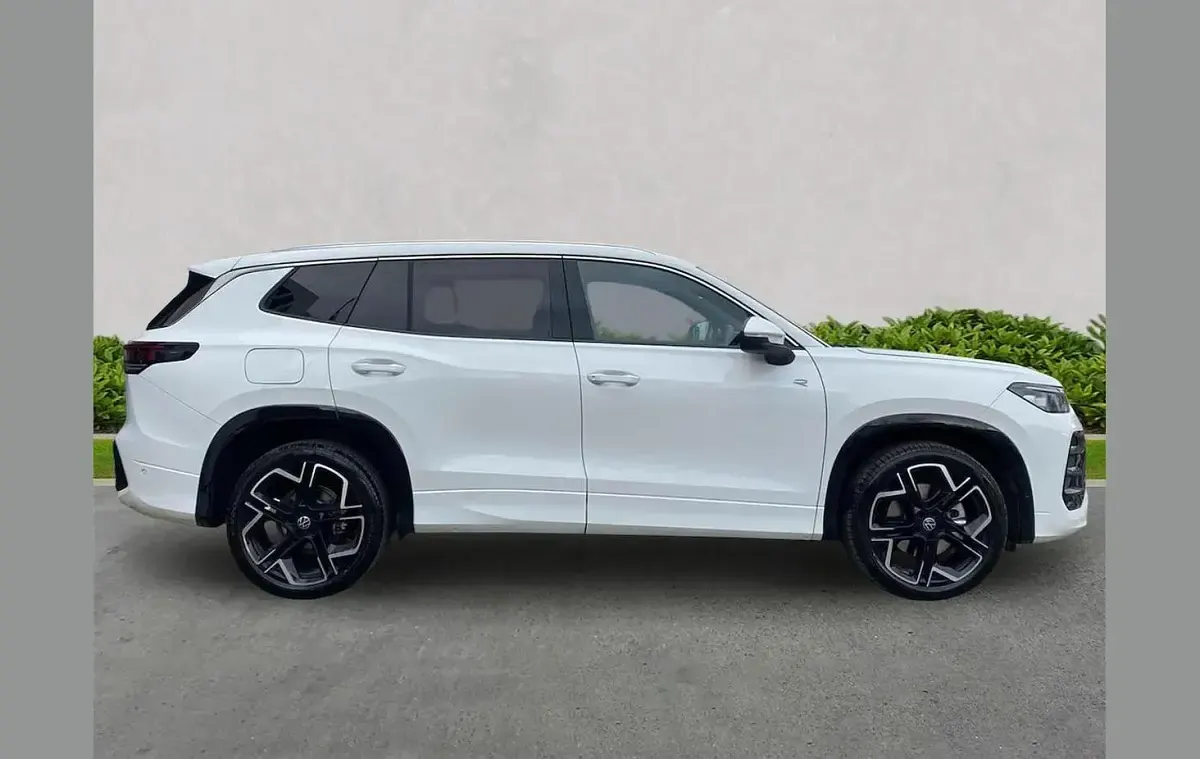 Used VW Tayron R-line 272 HP (200 kW) 2026 White SUV
