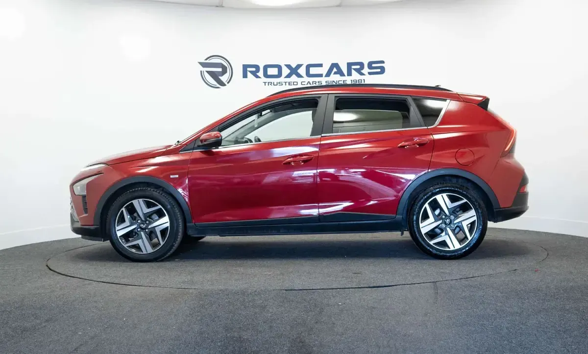 Used Hyundai Bayon Premium 100 HP (73 kW) 2023 Red SUV