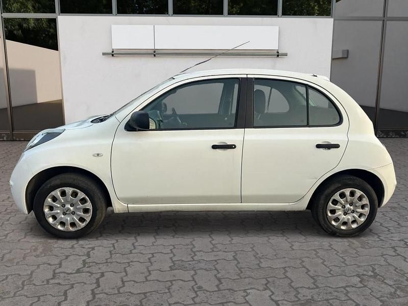 Usado Nissan Micra Visia 79 HP (58 kW) 2010 Branco Citadino