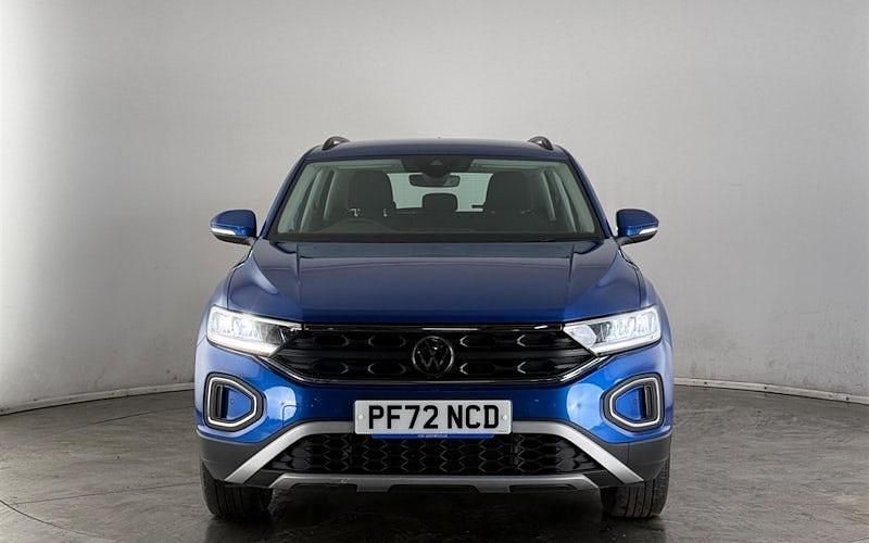 Used VW T-Roc Life 150 HP (110 kW) 2025 SUV