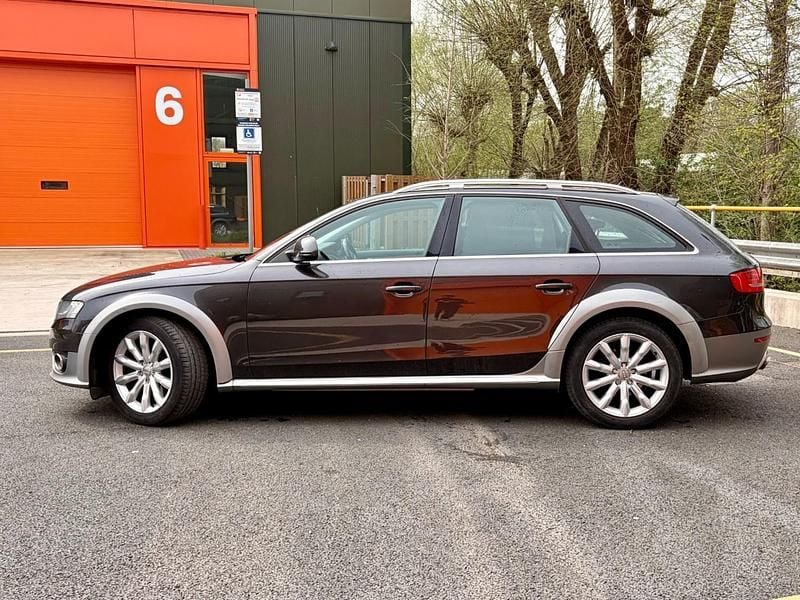Used Audi A4 Allroad S-Line 225 HP (165 kW) 2010 Grey Estate