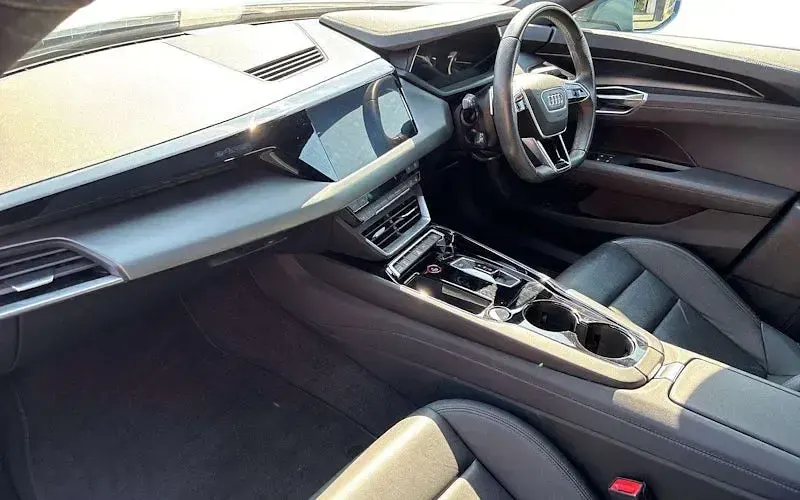 Used Audi e-tron GT quattro 389 kW (530 HP) 2024 Sedan