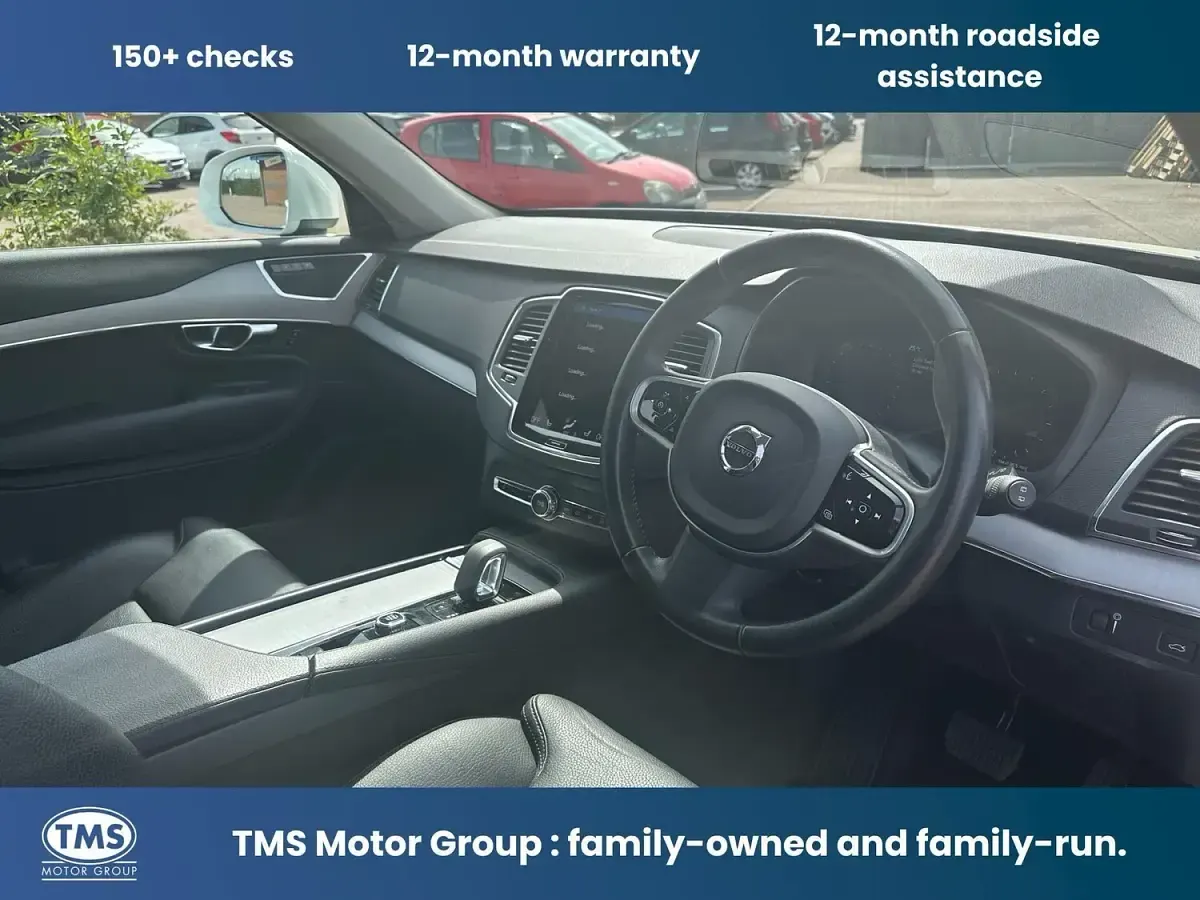 Used Volvo XC90 Momentum 235 HP (172 kW) 2022 White SUV