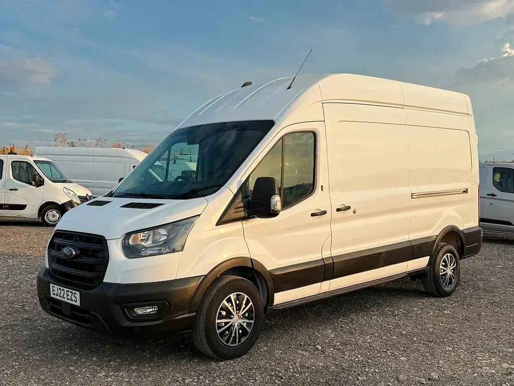 Used Ford Transit 130 HP (95 kW) 2022 White Van