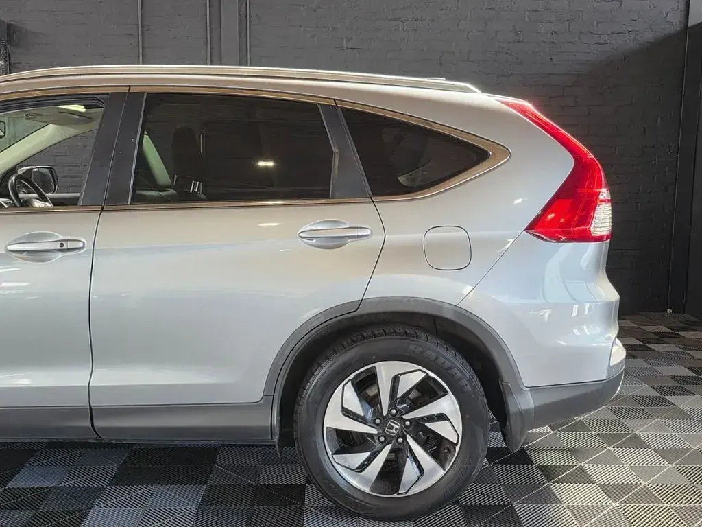 Używany Honda CR-V EX 160 KM (117 kW) 2018 Srebrny SUV