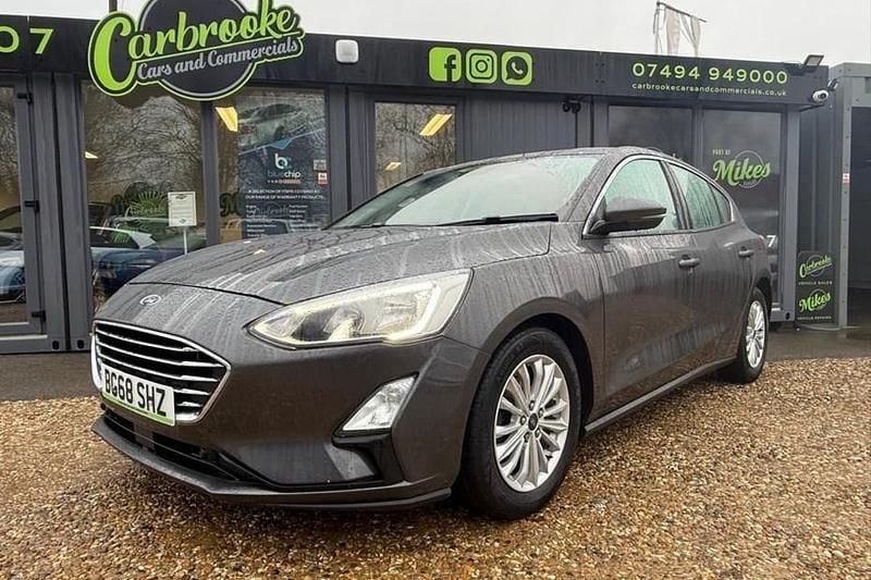 Used Ford Focus Titanium 150 HP (110 kW) 2018 Grey Hatchback